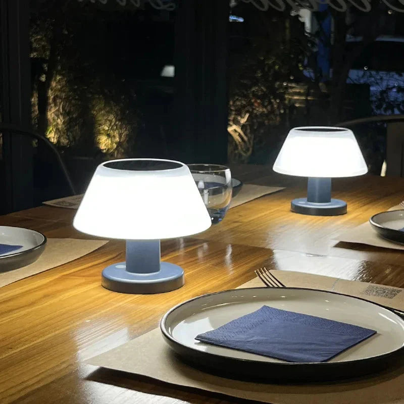 Kabellose LED Tischleuchte mit Akku