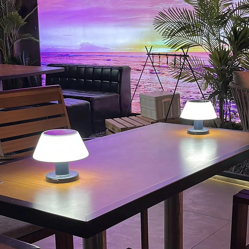 Kabellose LED Tischleuchte mit Akku