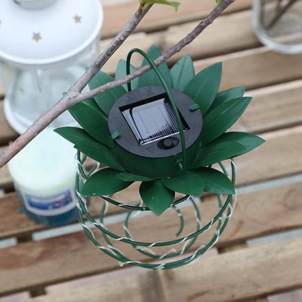 Solarbetriebene Ananas Gartenlampe