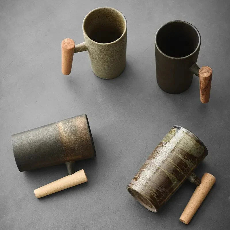Nordische Design Tasse – Minimalistische Keramiktasse mit Holzgriff