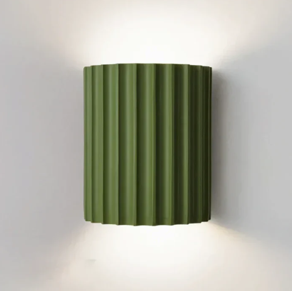 Zeitgemäße Wandlampe Aus Harz