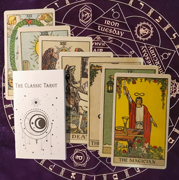 Traditionelles Tarotdeck Mit 78 Karten