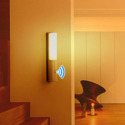 Intelligente LED-Nachtleuchte mit Bewegungssensor