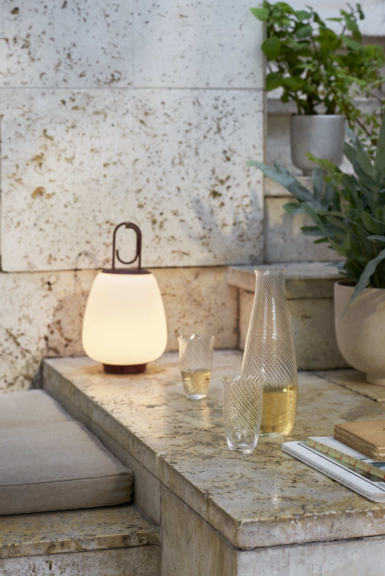 Moderne LED Terrassenlaterne