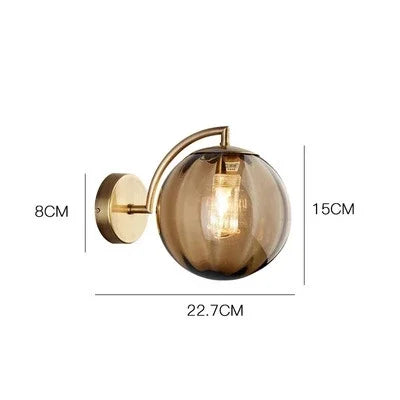 Elegante Wandleuchte mit Glasdesign
