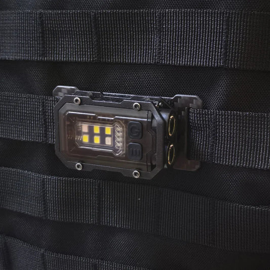 Magnetische LED Taschenlampe mit Tragehalterung – Handsfreies Arbeitslicht für Outdoor Und Reparaturen