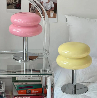 Skandinavische Design-Tischleuchte im Bauhaus-Stil